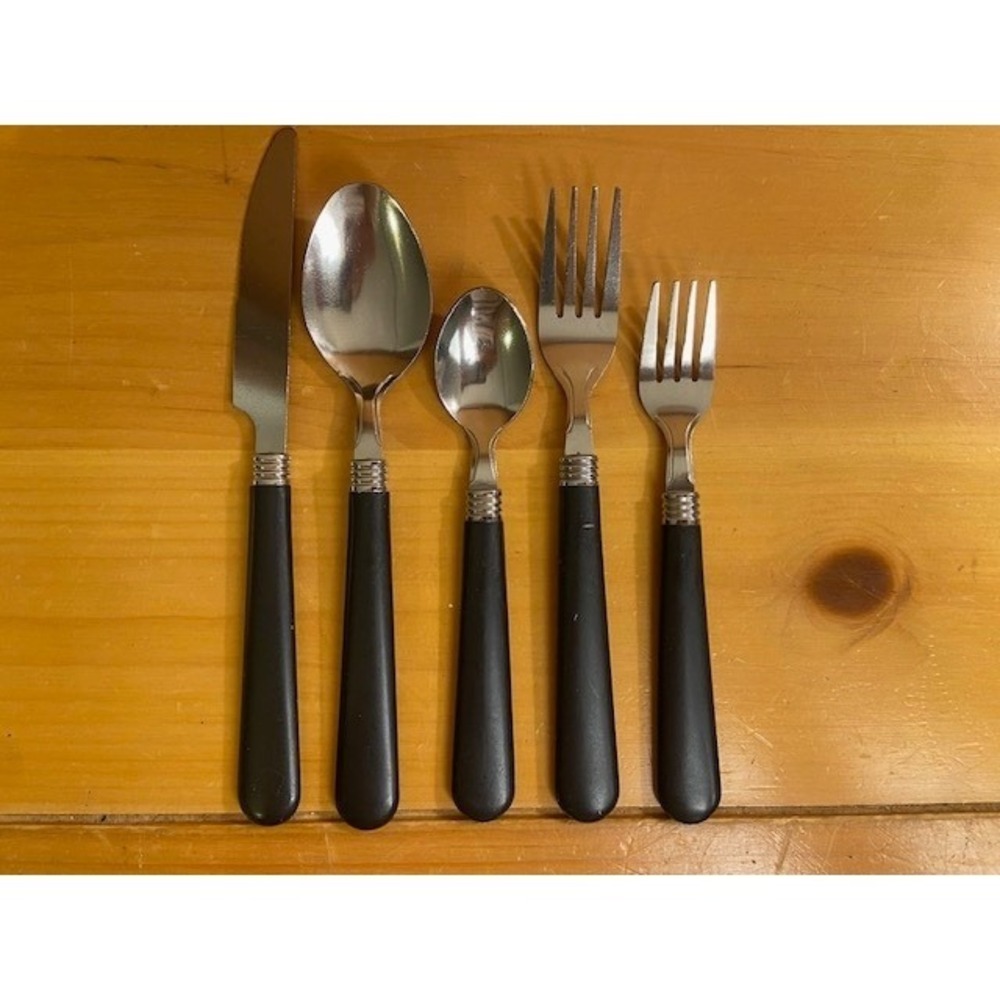40pc Stainless Steel Flatware Set Basic Black Service for 8 Spoons Forks Knives